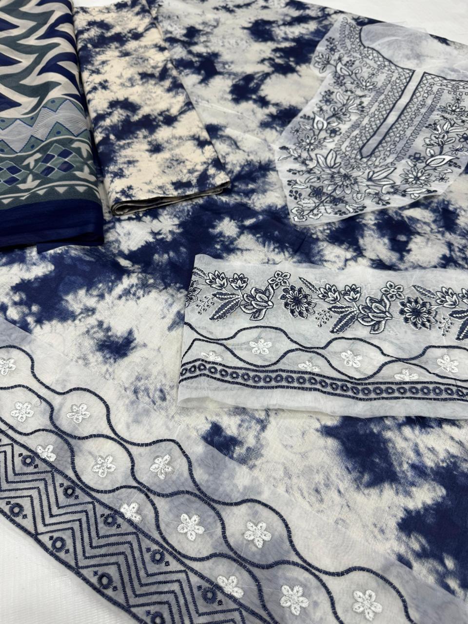 LAWN Digital Print 3pc With Patches