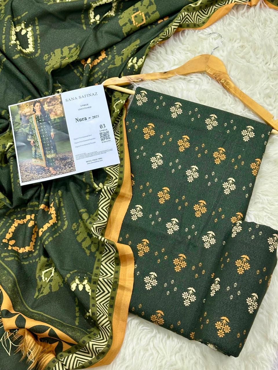 Sana Safinaz  KARANDI Digital Print 3pc